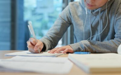 GMAT for Non-Traditional Applicants: Leverage Your Unique Background