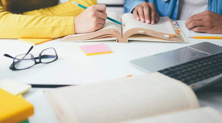 Which Is Better for MBA: GRE vs GMAT? A Guide for Indian Aspirants