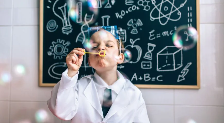 The Role of Real-World Examples in Making Science Memorable